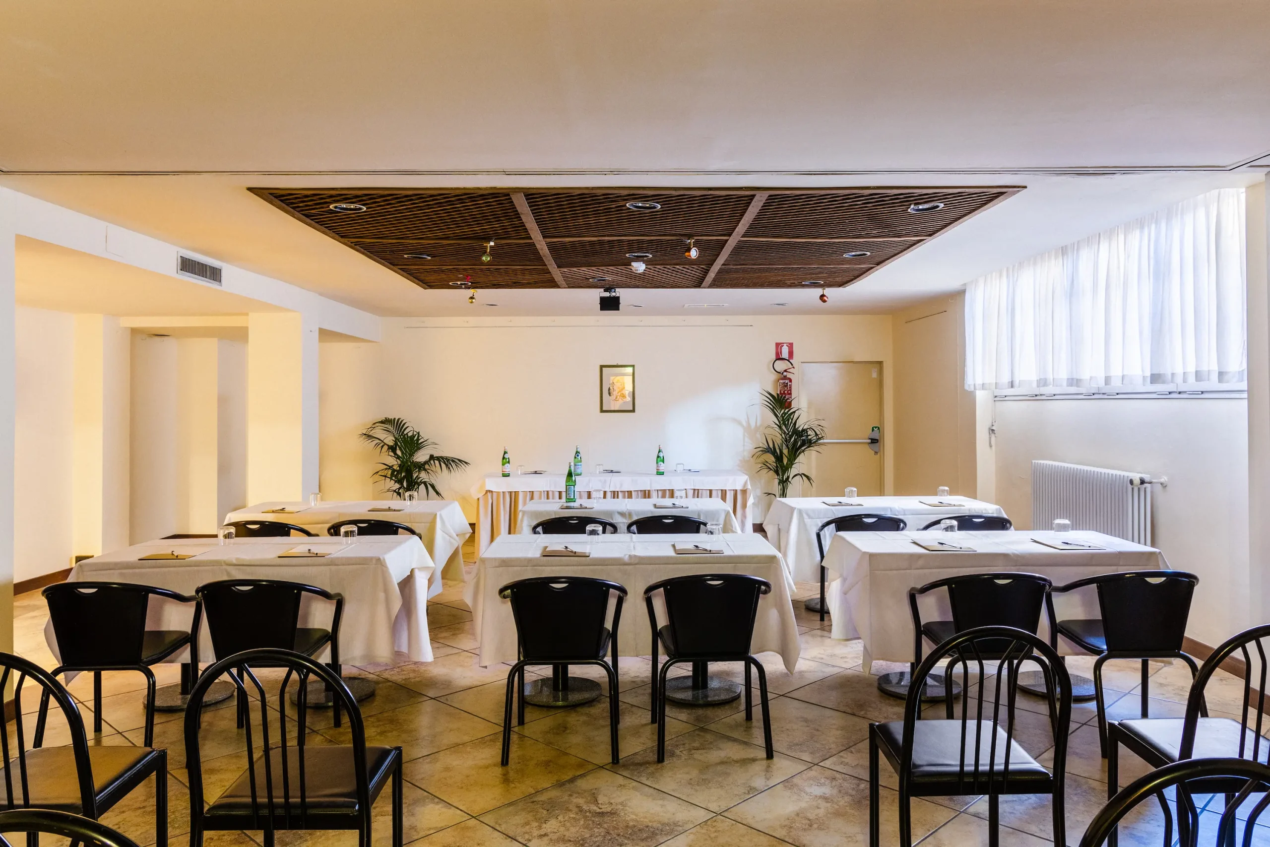 Hotel Alaska Cortina Meeting Room