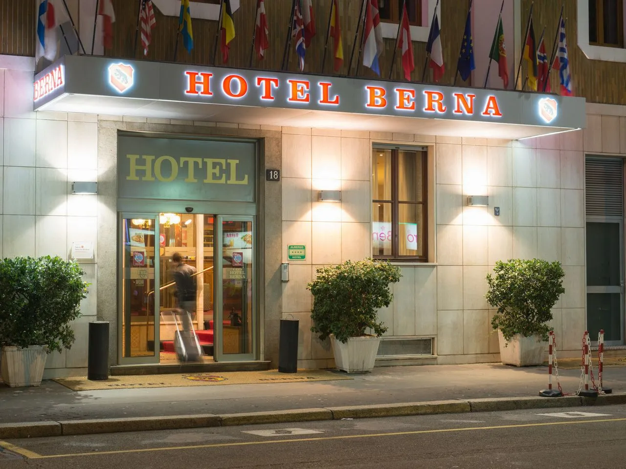 hotel1