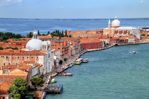 VENEZIA: l’Isola della Giudecca è la destinazione ideale per vivere la laguna in modo autentico